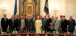 Полный текст Декларации подписанной Ющенко, Литвиным, Ехануровым и представителями 10 фракций ВРУ