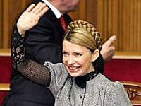 НГ: Как Тимошенко повышает свой рейтинг?