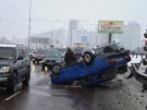 Киев. Сразу три машины попали в аварию. Меньше всех повезло «семерке»… Фото
