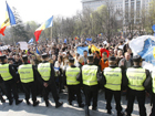 В Молдавии что-то намечается. Оппозиция снова начинает буянить