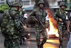 Тайский Новый год прошел под знаком оружия и слезоточивого газа. 77 человек ранены