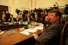 Представители России и Украины договорились выходить из кризиса вместе