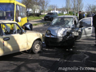 В Николаеве крошечный «Деу Матис» разбил микроавтобус и «Жигуль». Фото