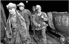 Последствия трагедии на донецкой шахте: найдены тела двух горняков, с выжившими установлена звуковая связь
