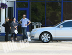 Папарацци подловили Софию Ротару, которая садилась в машину Ахметова. Фото