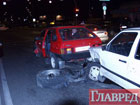 Угашенный киевлянин разбил четыре машины. Фото