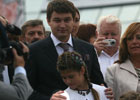 Андрей Ющенко забросил куда подальше символ любви и верности. Фото