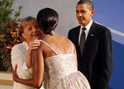 Мишель Обама припомнила все приколы Берлускони над ее мужем. Фото