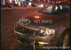 Киевлянка за рулем иномарки начудила в центре Киева. Фото