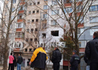 В Симферополе произошел взрыв в жилом доме. Судя по всему, рванул газ. Фото