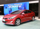 Компания Hyundai представила новую модель под названием Elantra. Фото