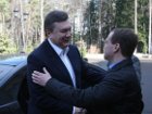 Янукович и Медведев порадовались сотрудничеству по телефону