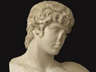 Бюст любовника римского императора продали на аукционе за 24 млн. долларов