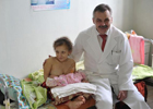 Даешь рекорд. 90-сантиметровая украинка родила здорового ребенка. Фото