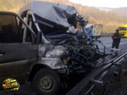 На Закарпатье женщина за рулем микроавтобуса убила водителя огромного грузовика. Фото