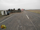 Херсонщина. Груженый «МАЗ» перевернулся и раздавил собой водителя. Фото