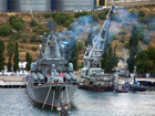 Украинский десантный корабль «Константин Ольшанский», «вооруженный» подушками и биотуалетами, вышел к берегам Ливии