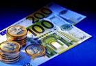 Пока доллар праздновал День Поминовения, евро нарастил жирок