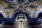 Хотите побывать в одном из самых красивых метро мира? Вам прямая дорога в Стокгольм. Фото