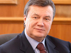 У Януковича в отпуске две беды: СПИД и дороги