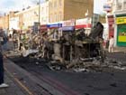В Лондоне сторонники убитого полицейскими мафиози жгут автомобили и устраивают потасовки с силовиками