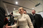 Честная Тимошенко требует немедленного позорного изгнания нечестных прокуроров. Удачи