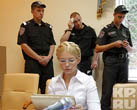 Киреев явно не спешит увидеть Тимошенко. «Судилище» начнется на 5 часов позже обещанного