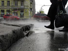 Очередное ЧП в центре Киева. Улицы снова залило кипятком. Фото