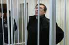 Защите Луценко подбросили шикарный козырь – у Юры нет времени на общение с прессой