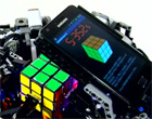 Лего-робот побил рекорд по сборке кубика Рубика. Видео