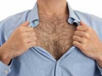 Ученые наконец-то объяснили, зачем мужикам волосатая грудь