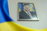 Янукович требует от «кнопкодавов» отправить на войну в Конго 200 солдат. Пан Ги Мун попросил