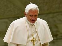 Папа Римский решил спасти общечеловеческие ценности от экономического кризиса