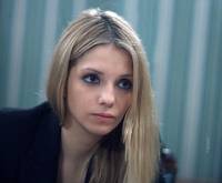 Дочь Тимошенко решила объехать все страны, где готовы слушать о лишениях ее матери. Интересно, а за чей счет поездки?