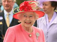 60 лет на престоле. Британцы празднуют бриллиантовый юбилей правления Елизаветы II