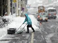 Природа ожесточилась против людей. Снегопад в Японии убил более ста человек