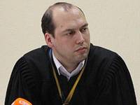 Справедливость восторжествовала. «Вовчара», судивший Луценко, сам попал на скамью подсудимых