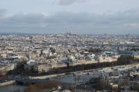 Париж с высоты Эйфелевой башни. Романтика льет через край