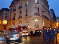 В Париже у иностранного посольства прогремел взрыв. Сотрудник дипмиссии чудом остался жив