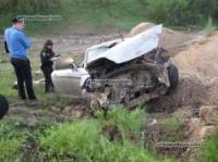 В Киеве Hyundai Coupe вылетел в кювет – погибли два человека