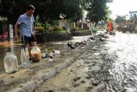 На Кубани вода начала покидать затопленные дома