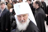 Патриарх Кирилл побожился, что церковь не претендует на функции государства. Ну еще бы, не составлять же конкуренцию самому Путину
