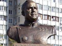 В Одессе памятник Жукову не досчитался Золотой Звезды Героя