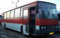 В Румынии украинцы со вчерашнего дня «загорают» на трассе в сломавшемся автобусе