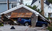 Ураган «Сэнди» забрал жизни уже 88 человек. Американцы ждут нового удара стихии