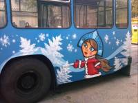 В Одессе появились необычные новогодние троллейбусы
