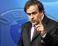 Президент УЕФА советует судьям