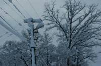 Внезапный снег погрузил во мрак 33 населенных пункта Украины