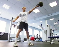 «Подкачавший мышцу» Яценюк заявил, что у регионалов хватит силенок разблокировать парламент не больше, чем на 15 минут