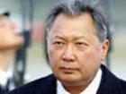 Экс-президента Киргизии приговорили на четверть века за решеткой. Правда, заочно
